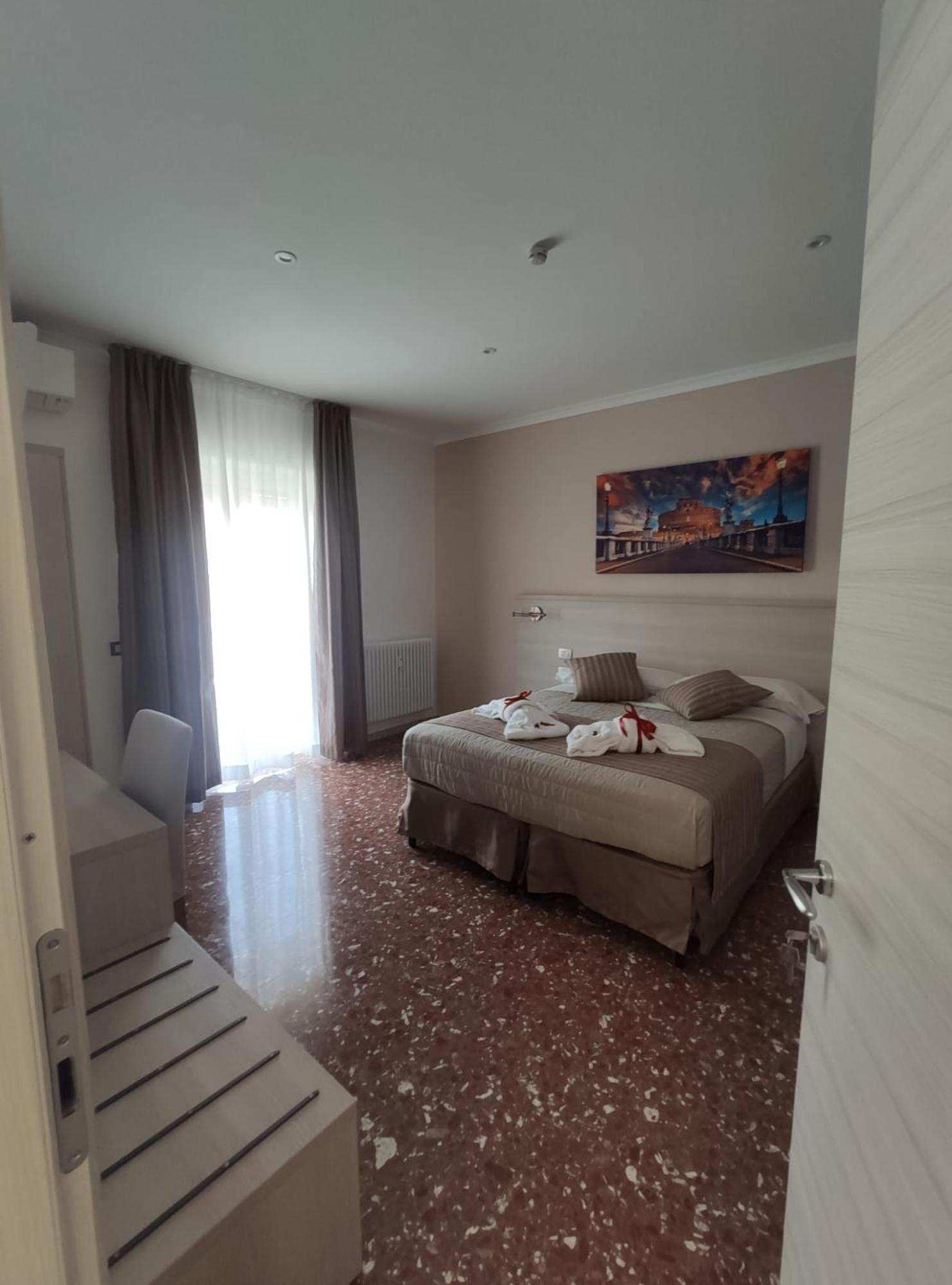 Appartamento Hector Roma Exterior foto